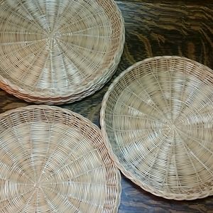 8 Wicker paper plate holders BOHO